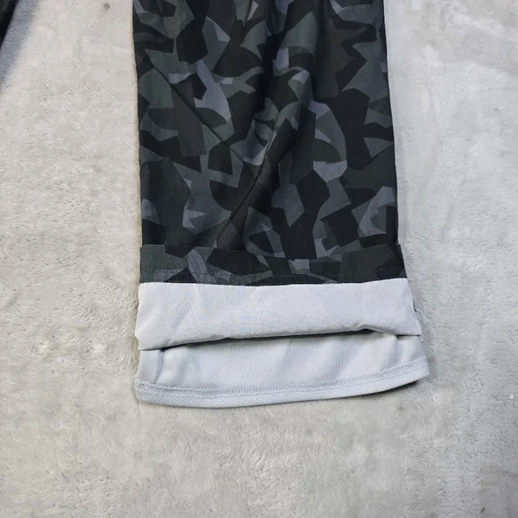 Womens FIGS Yola FREEx Lined Skinny Scrub Pants Bonsai Camo sz Lg - Picture 9 of 12